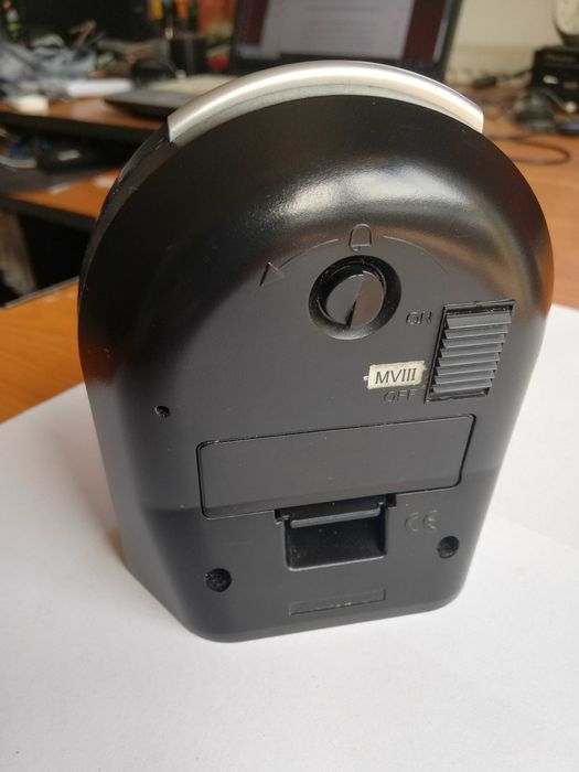 ceas cu radio control, de masa, producator german ELITE, alarma, led