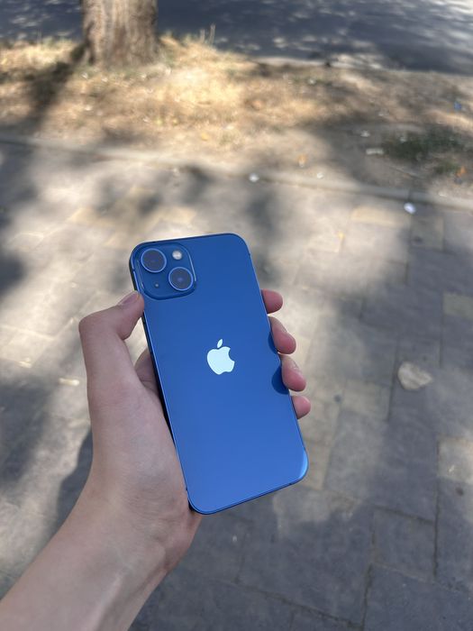 Продам Iphone 13 256gb