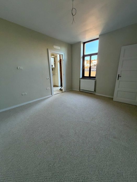 Apartament 3 camere in P-ta Mihai Viteazu, 82 mp , recent renovat complet !