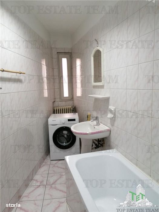 Apartament 4 camere in zona Nicolae Balcescu