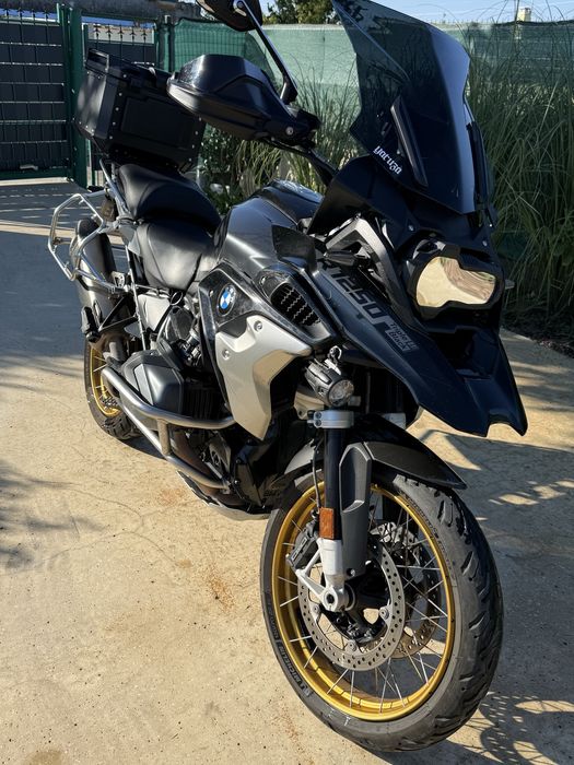 Мотоциклет BMW R1250 GS