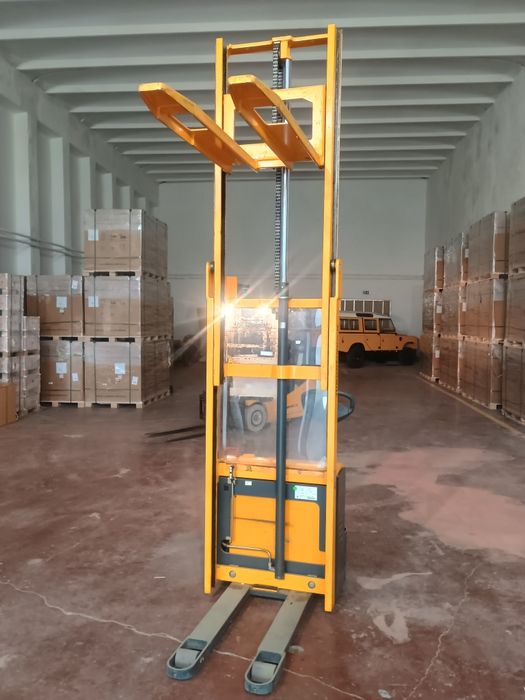 Liza Jungheinrich EJC112