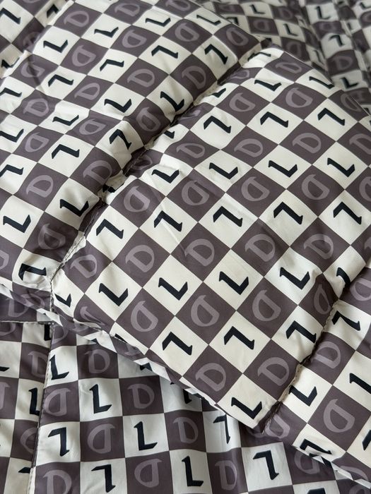 Продам куртку двухстронний