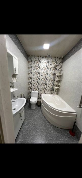 Продается 2 этажный участок 2 соток