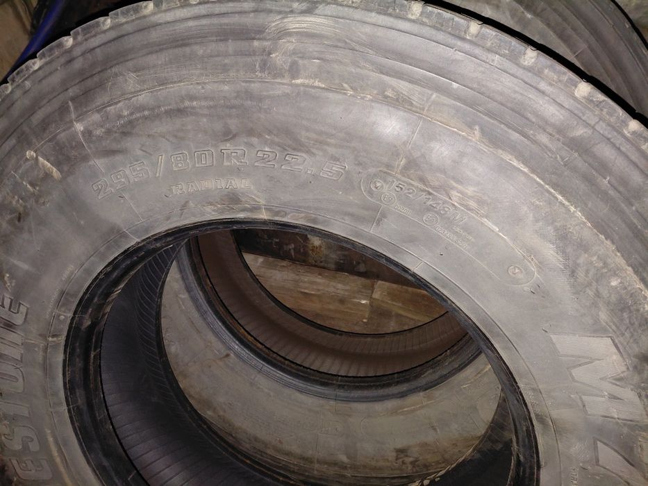 Продам шины Bridgestone б/у