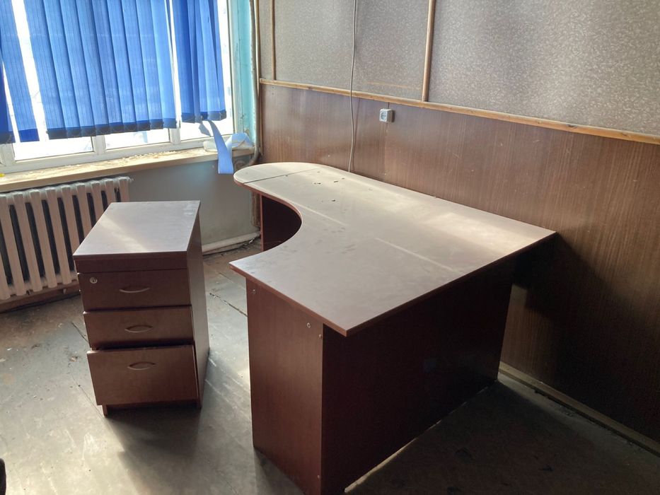 Офисная мебель б/у