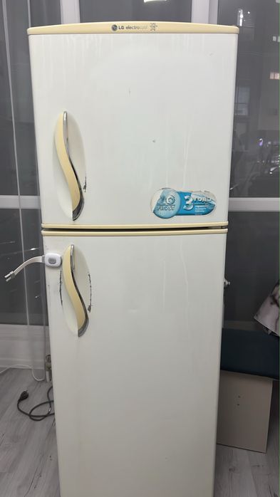 Холодильник рабочая продам