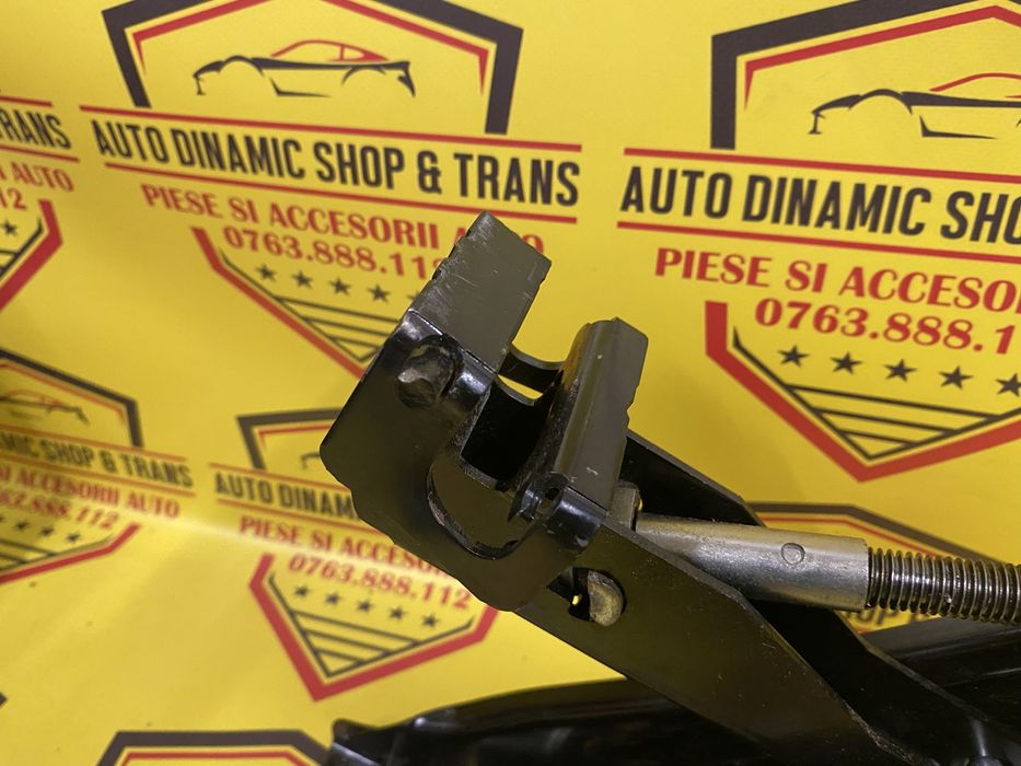 Cric auto OEM Volkswagen VW Caddy 2011 +++  1200kg 2K5011031C BN3 /CZ