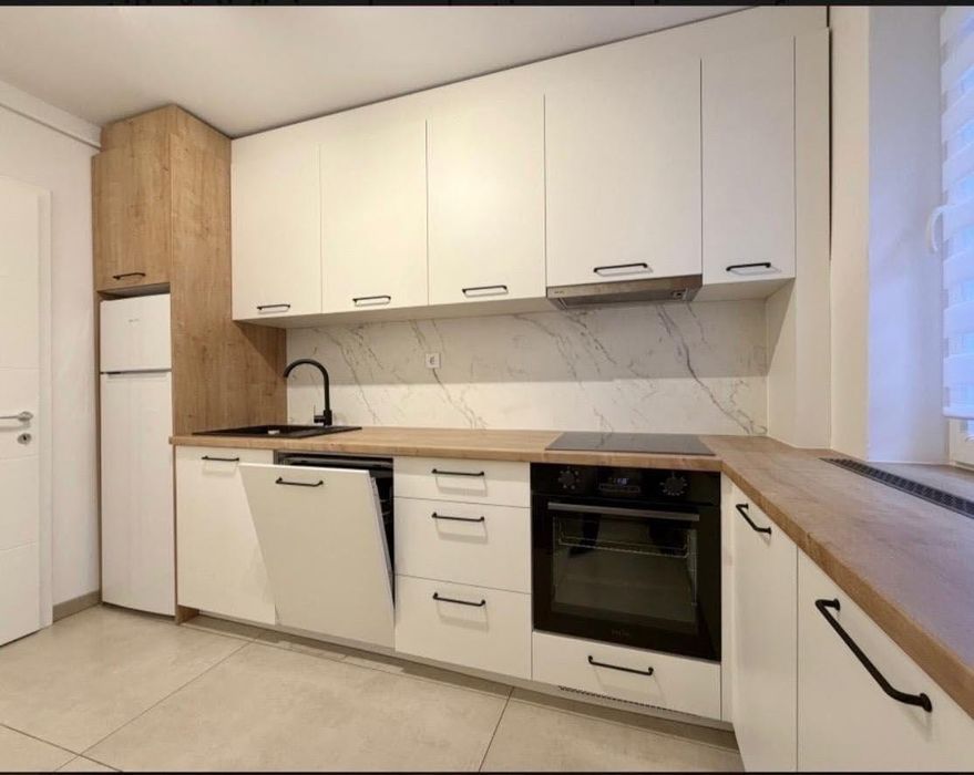 Inchiriez apartament cu 3 camere decomandate, cart Gheorgheni