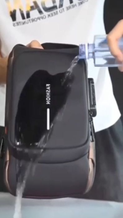 Universal mini ryugzak. Ayollar va erkaklarga ham mos keladi