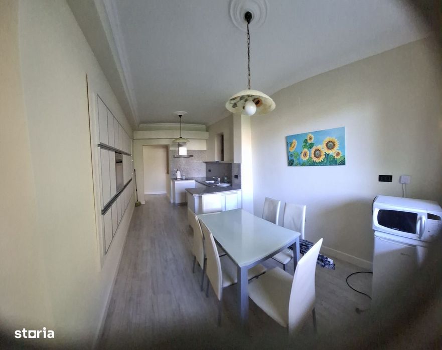 Apartament 2 camere, balcon, Centru Arad