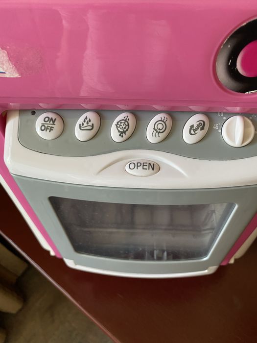 Детская посудомоечная машинка