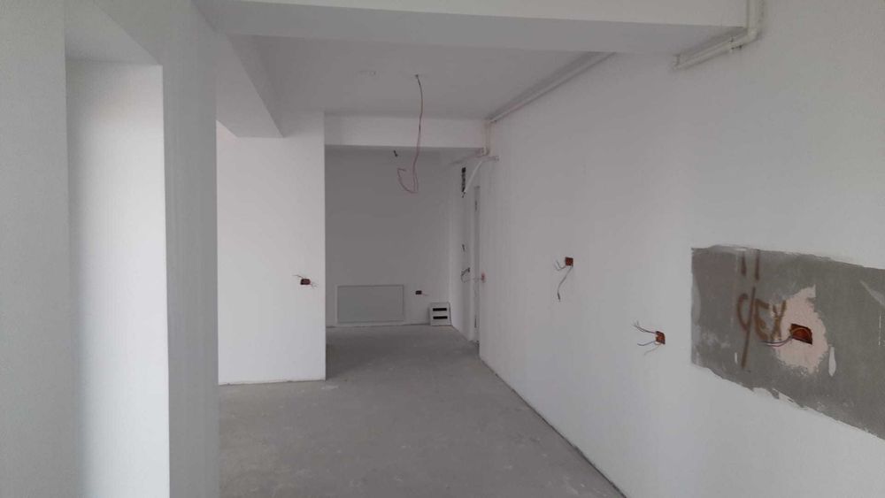 Apartament nou 5 camere, Tomis 3