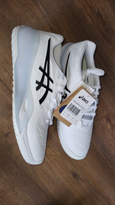 Vând, adidași sport noi