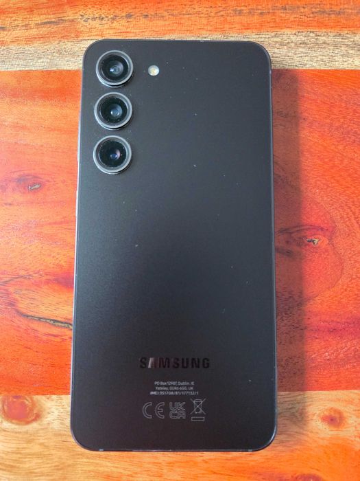 Продавам Samsung Galaxy S23 256GB