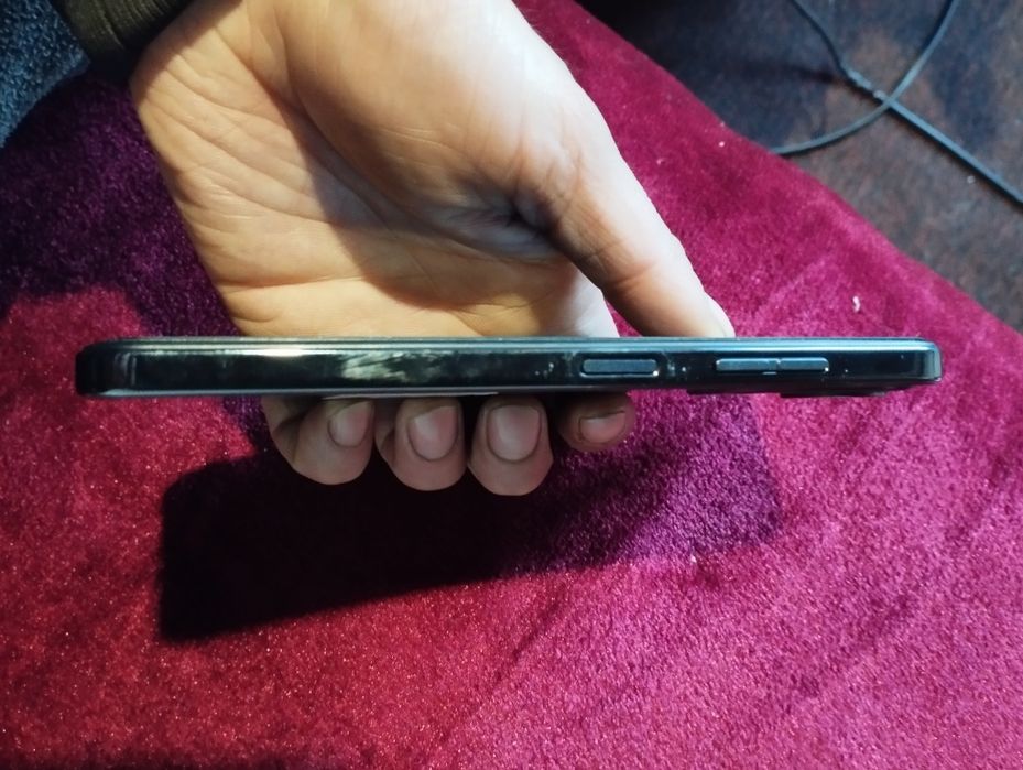 HOTWAV note 13  sotiladi