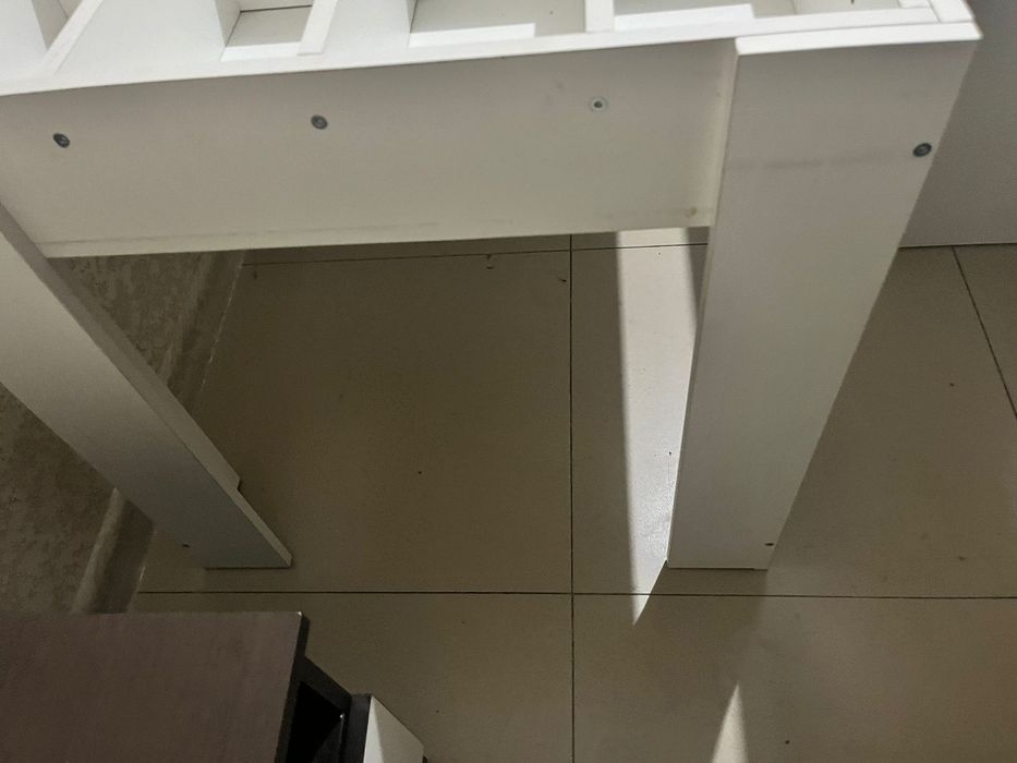 Стол стеллаж белый