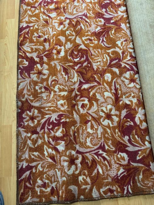 Продам ковры    ,