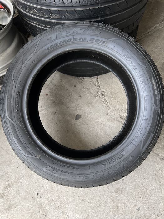 4 anvelope de vara noi 185/60/16 Toyo!