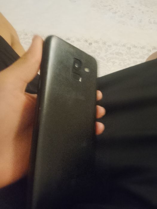 Samsung J6 все робочи