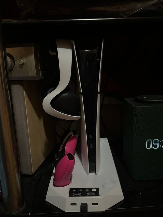 Playstation 5 slim 1 tr