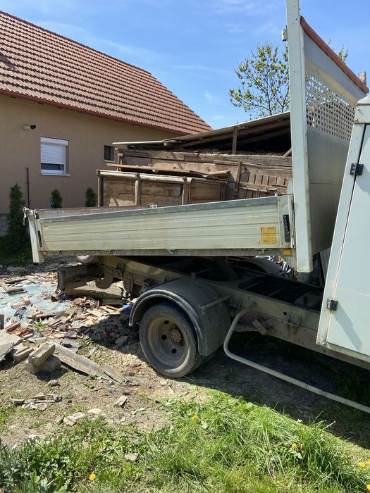 IVECO, basculabila cu motor 2.8 si lada de unelte