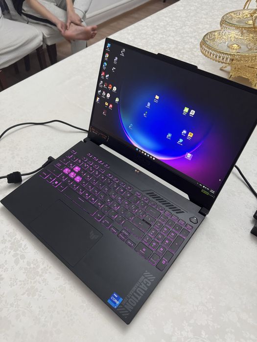 Продам игровой ноутбук Asus