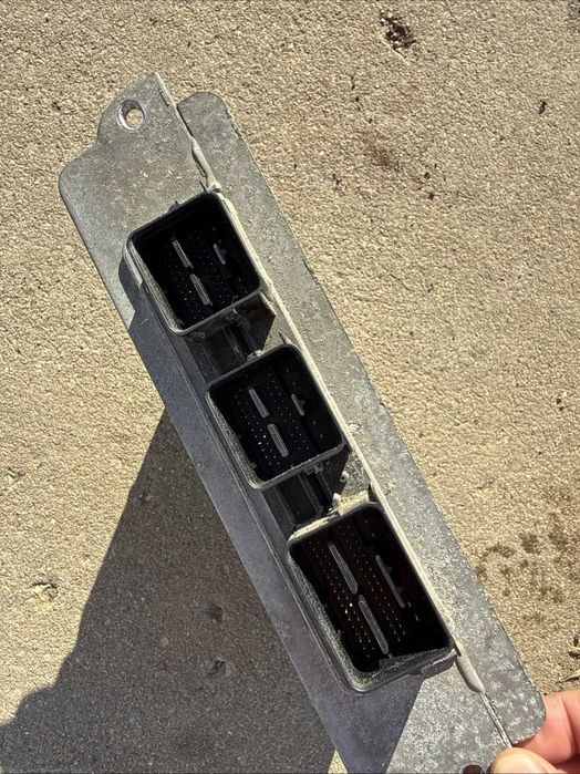 Блоки управление FORD Explorer Mountaineer 4.6 V8 ЭБУ комп мозг