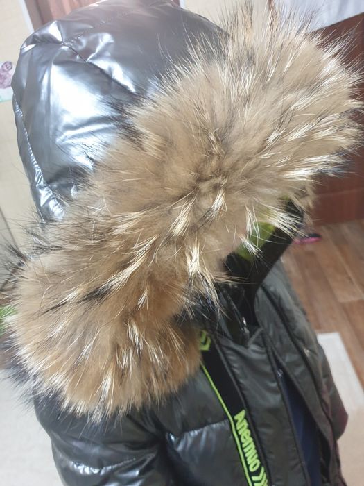 Продам  куртку на девочку