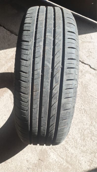 Шины продаю за 10000 тг один