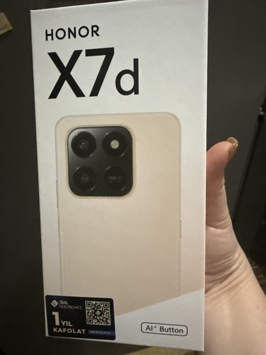 HonorX7d новый. Цвет черный на 256гб