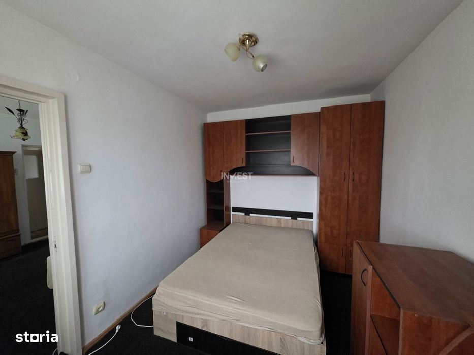 Apartament 2 camere, etaj intermediar, Piata Alexandru cel Bun