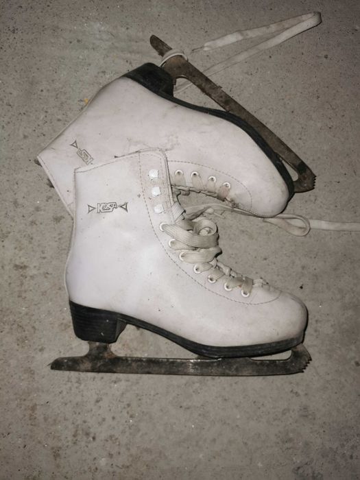 Patine gheață damă, marimea 36