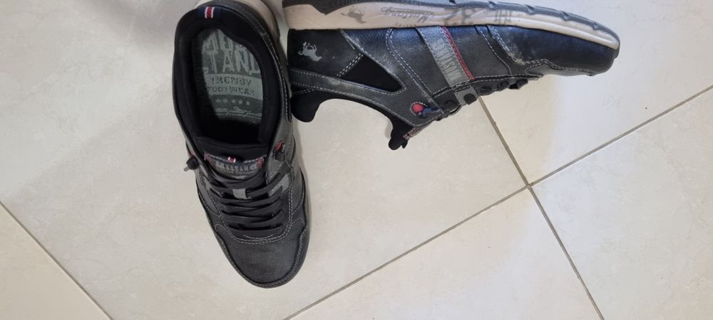 Маратонки Mustang