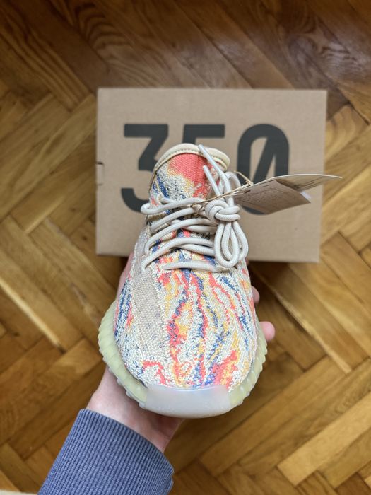 Yeezy 350 v2 Mx Oat