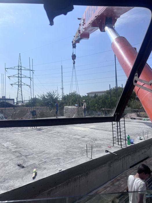 Avtokran xizmati 32tn 31metr Narxlarni kelwamz