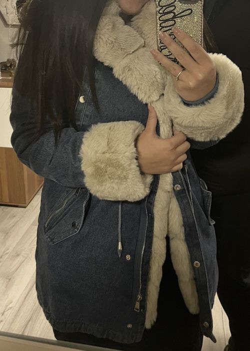 Дамска яке парка