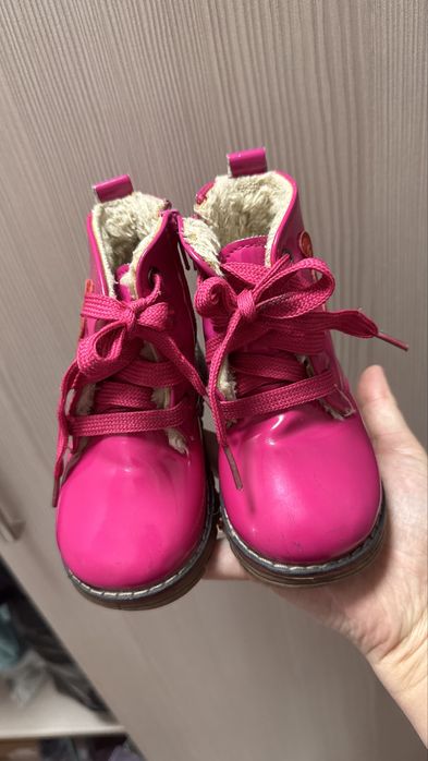 Отдам сапожки весна