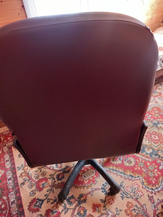 Продам кресло компьютерное