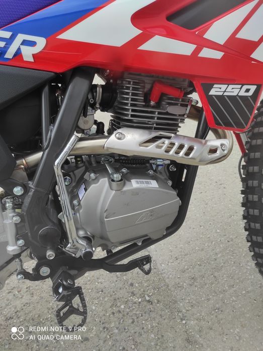 Кросов Мотор 250 кубика Thunder Storm MX-F 250 Enduro Ел старт +лед фар