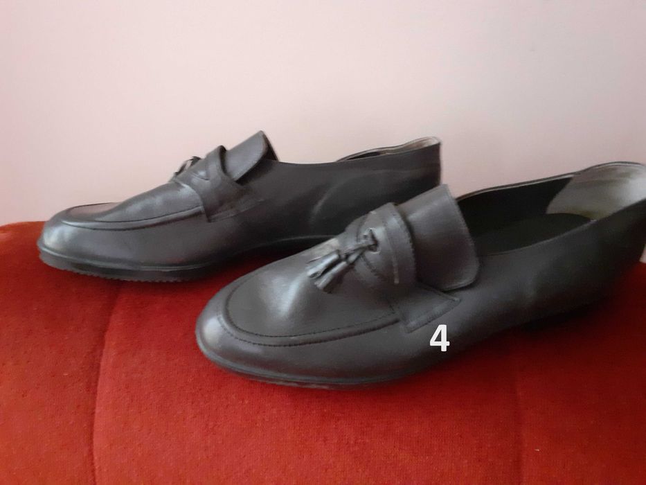 Нови мъжки обувки от естествена кожа