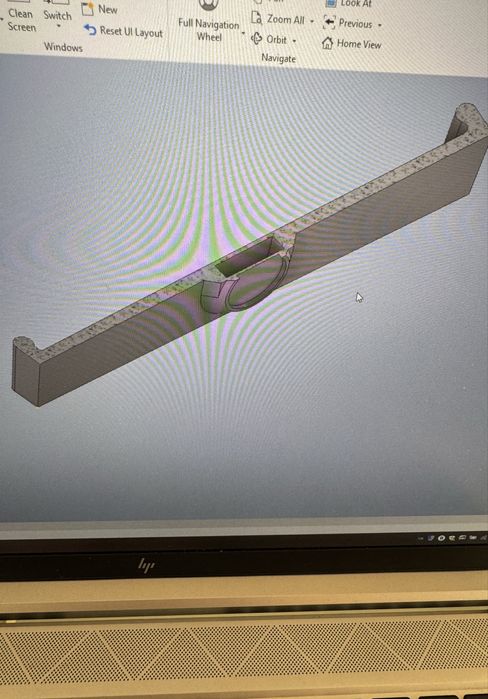 Suporti numar de inmatriculare magnetici sau cu surub