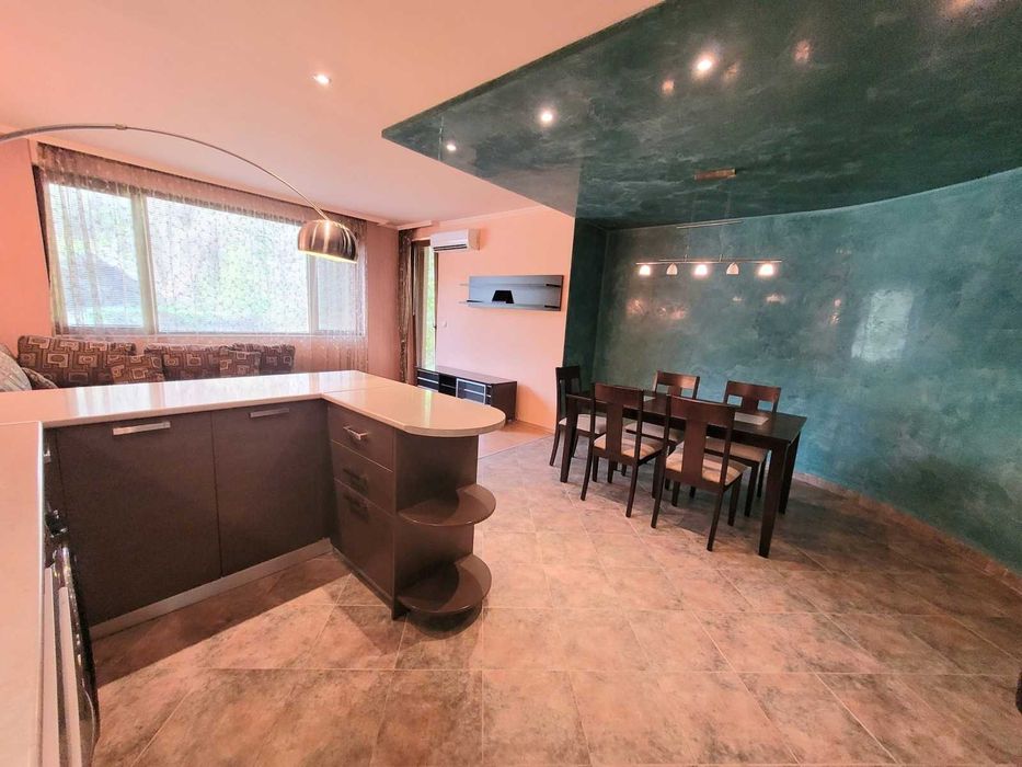 Продава се Двустаен апартамент в София, Обеля - 70 кв.м за 1429 €/кв.м - Снимка #1