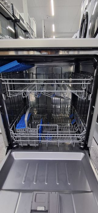 Masina de vase Midea 14 seturi A++ import Germania Garanție VN67