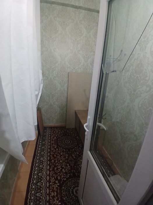 Oilaga, qizlarga  kvartira sergili 6a da