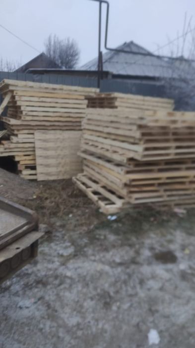 Большие палеты продам