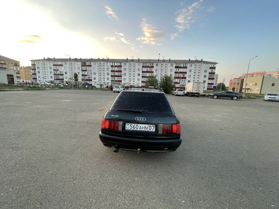 Продам ауди 80 б4 универсал