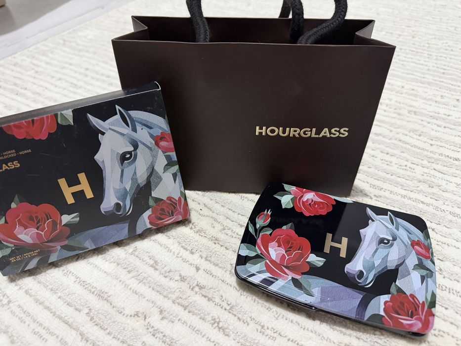 Hourglass полетка