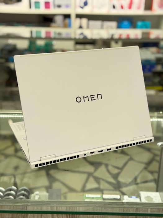 Hp Omen 16 ideal