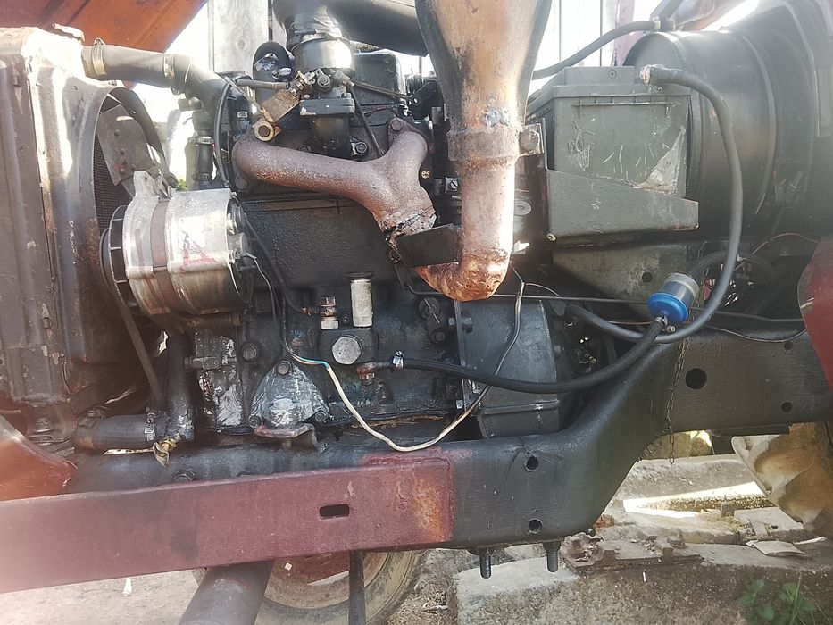 Tractor Fiat 215